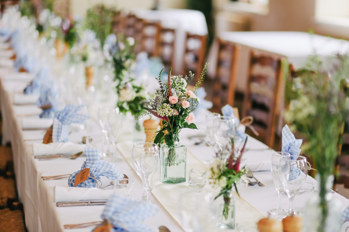 Ilustrasi Modern Sage Wedding